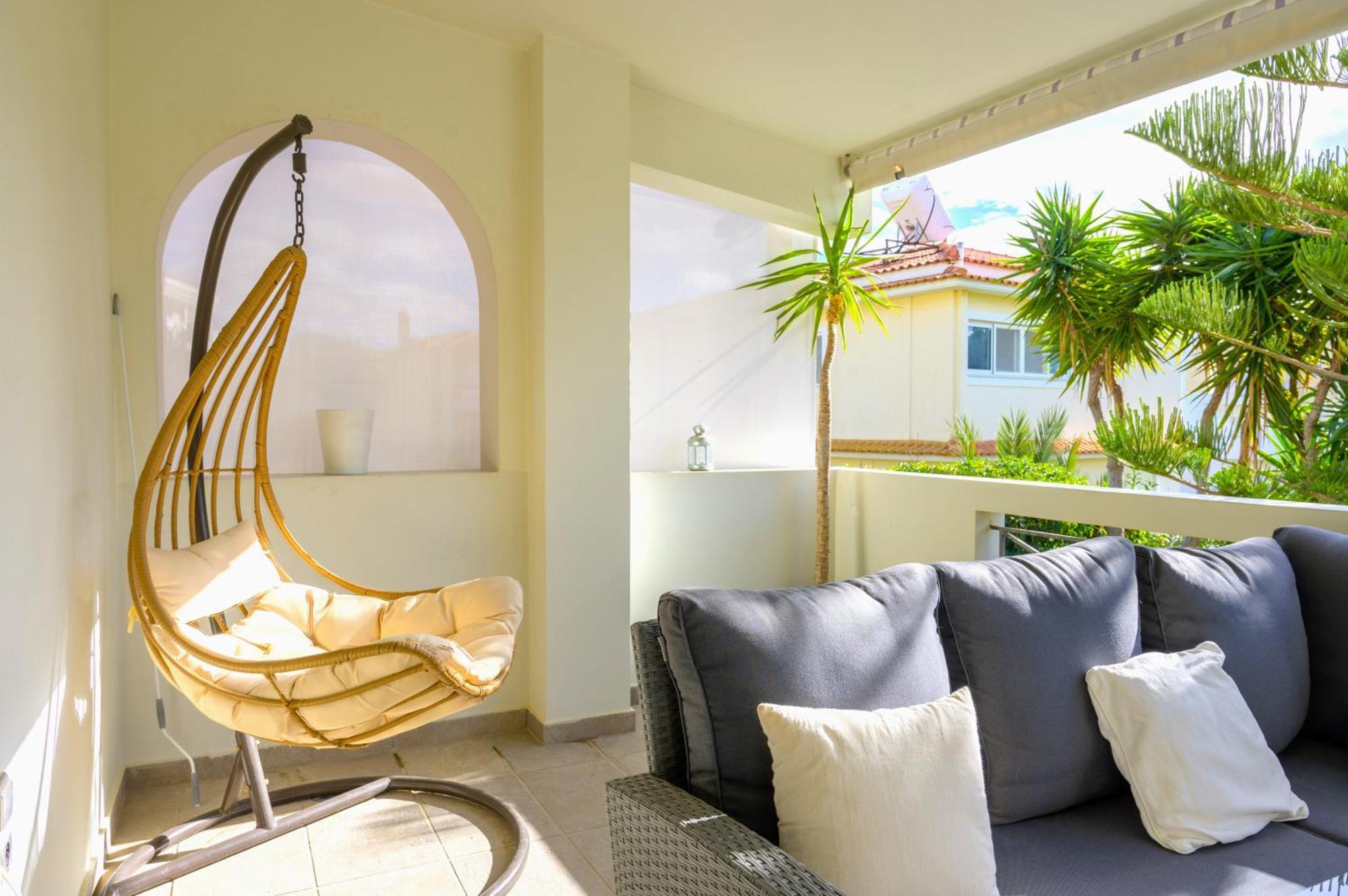 Apartment Hideaway