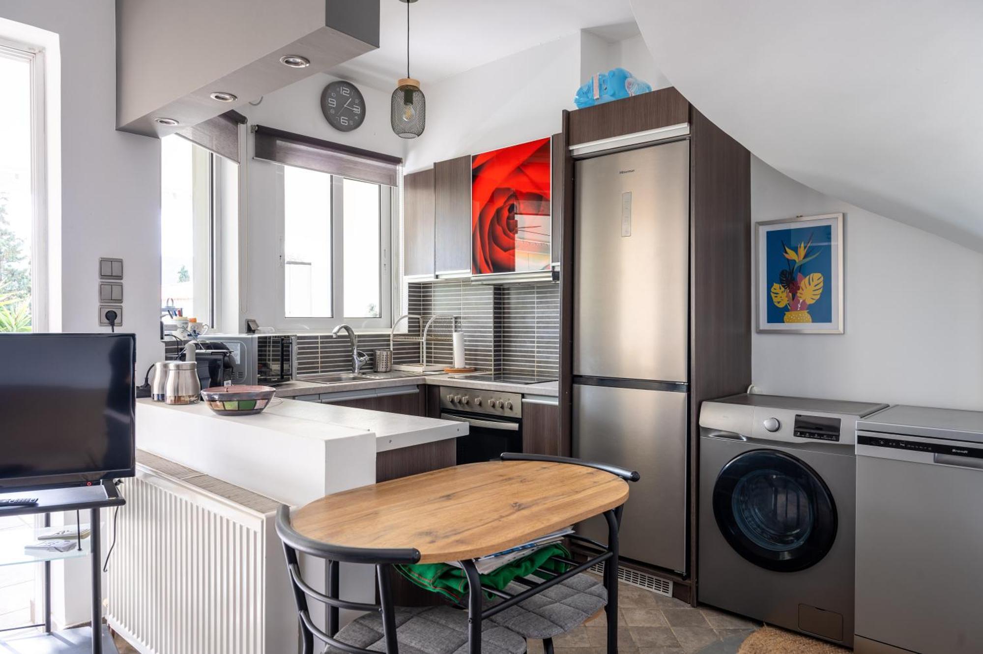 Hideaway Apartment Porto Rafti