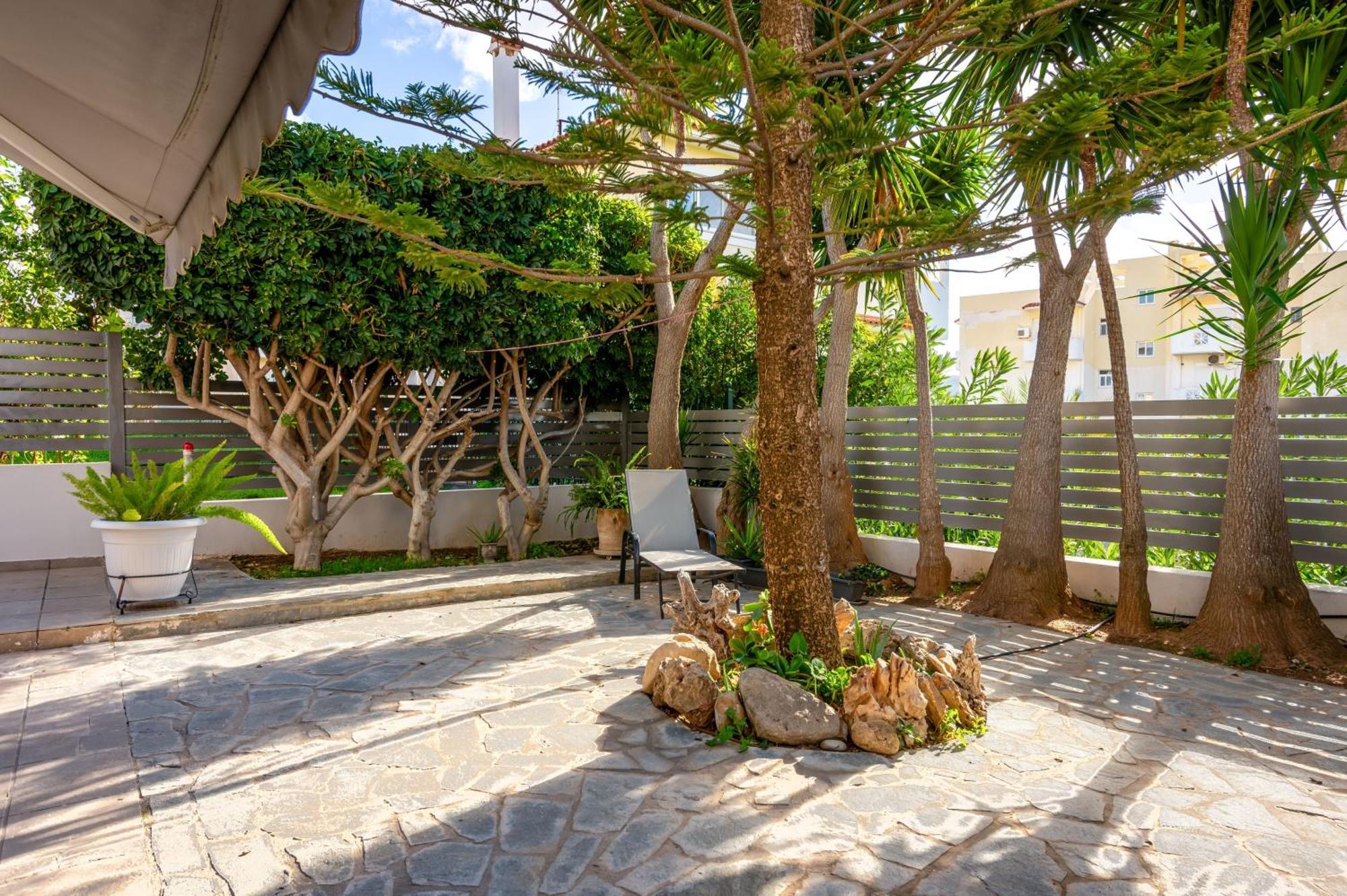 Hideaway Apartment Porto Rafti